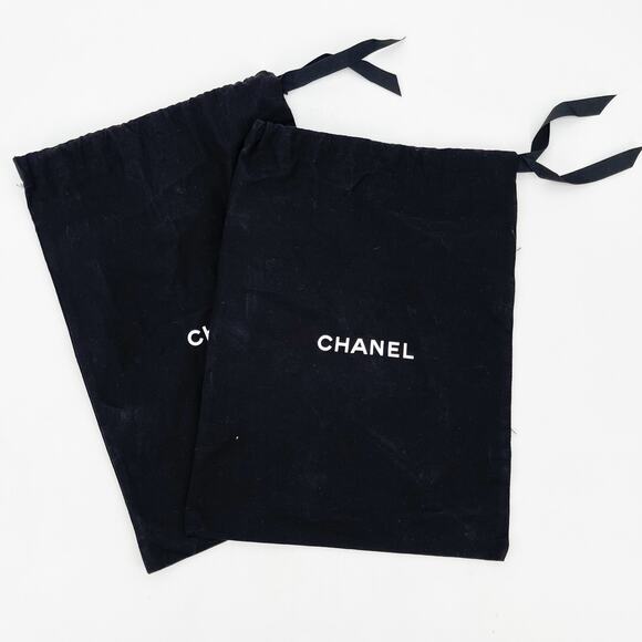 Chanel Summer 2023 Beige Shiny Calfskin Metal Logo Low Heel Loafers EU 37 - Picture 14 of 14